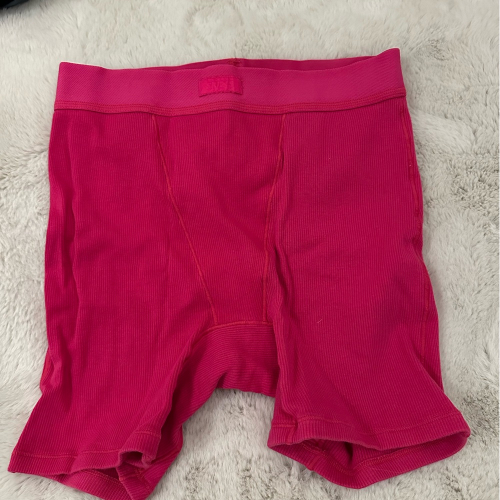 SKIMS cotton rib boxer short in hot pink